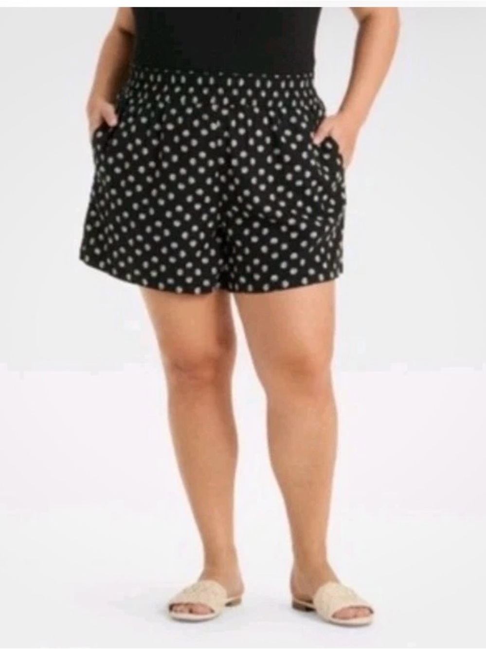 Plus-Size Black Seashell Print Elastic Waist Shorts